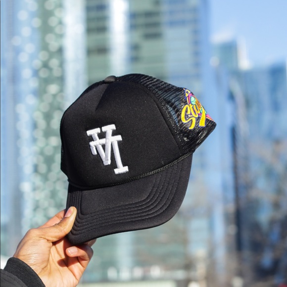 La Trucker Hat - Picture 2 of 3